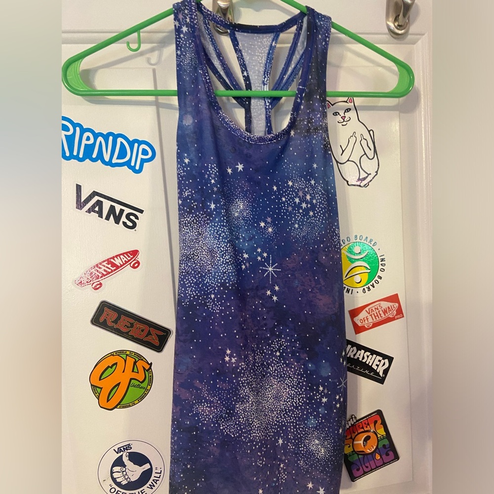SO, girls 10, space.